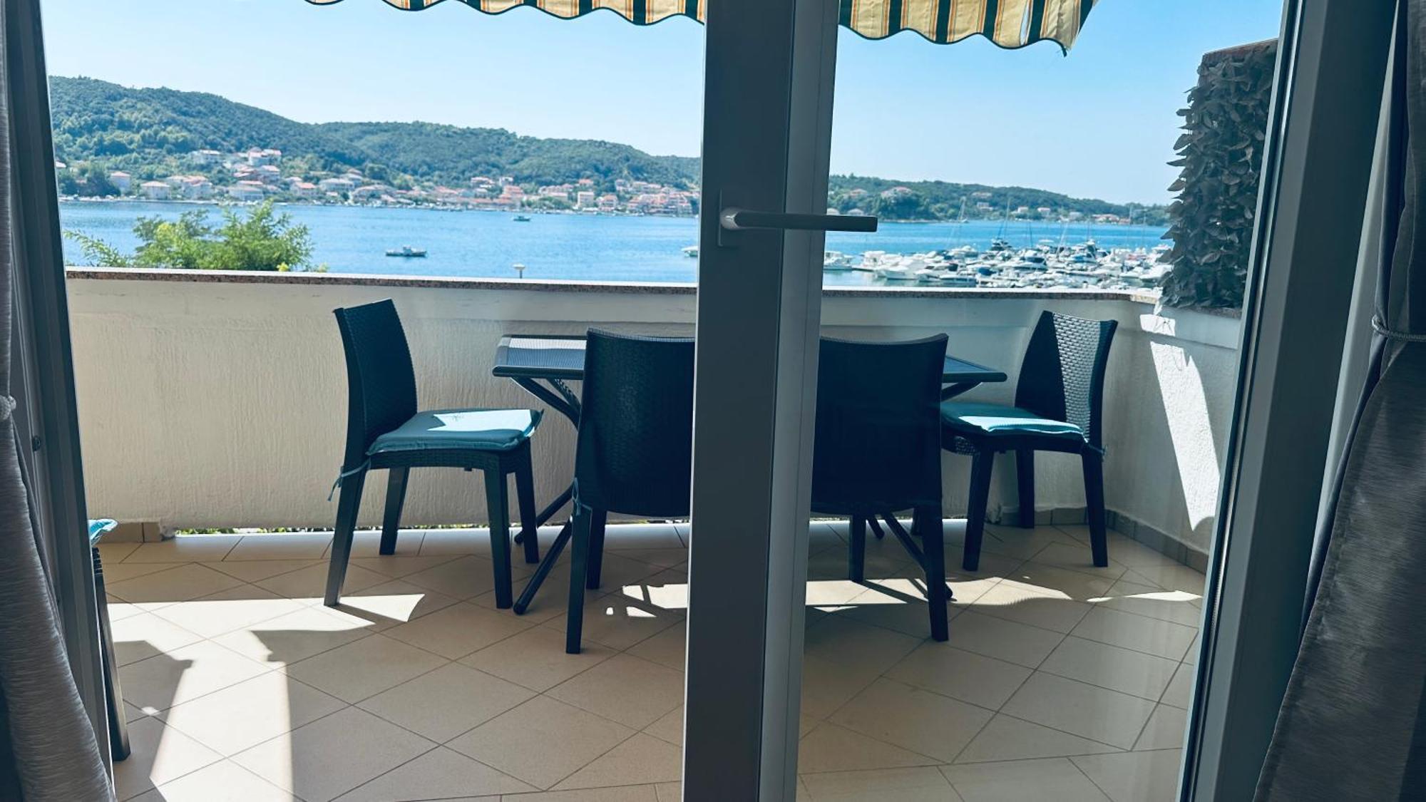 Apartments Anica سوبيتارسكا دراغا المظهر الخارجي الصورة